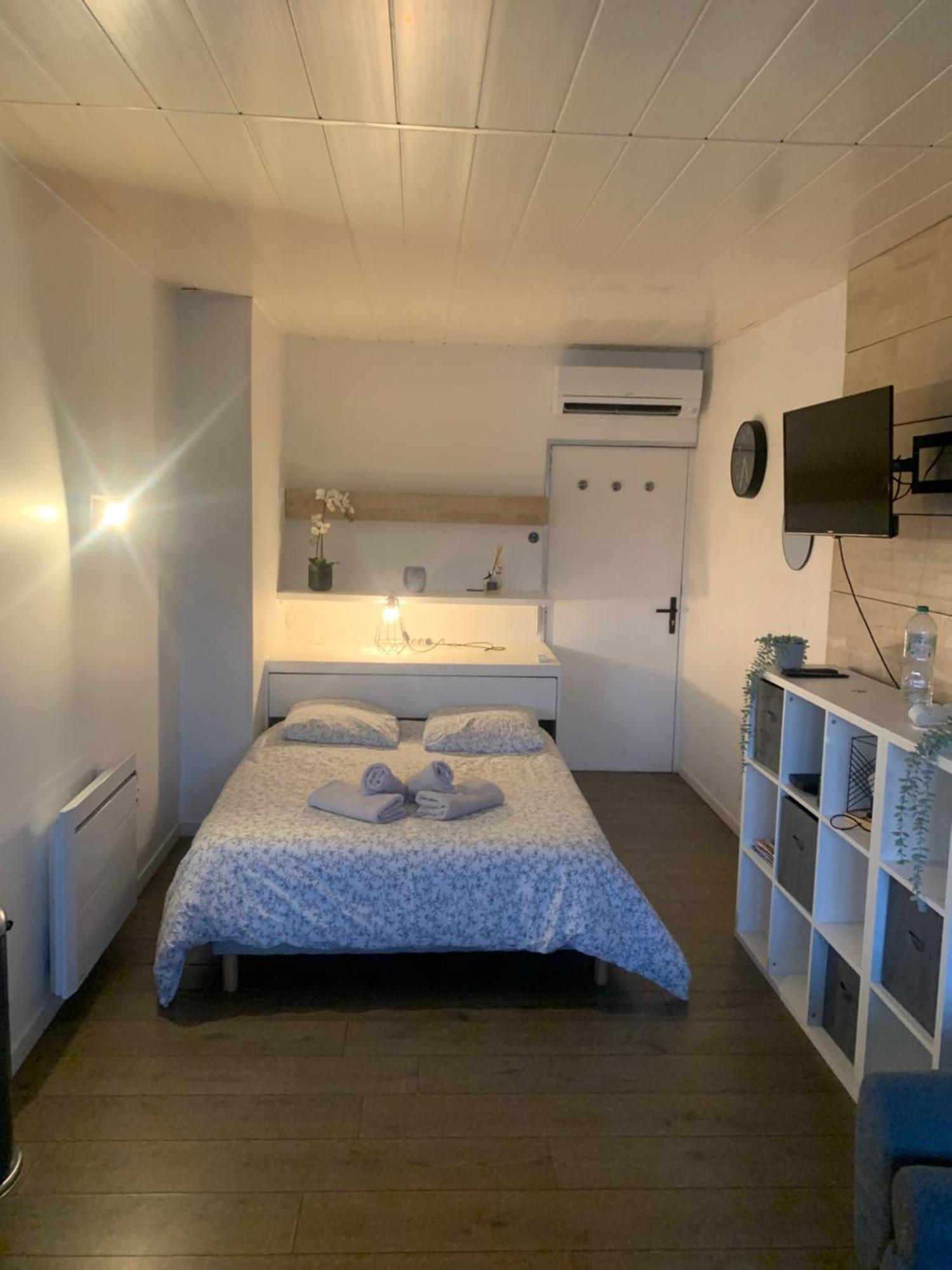 Studio Cocooning Hauteur De Saint-Raphael #2 Exterior foto